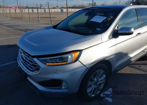 2019 Ford Edge Titanium z USA, uszkodzony, nr VIN 2FMPK3K93KBB54589